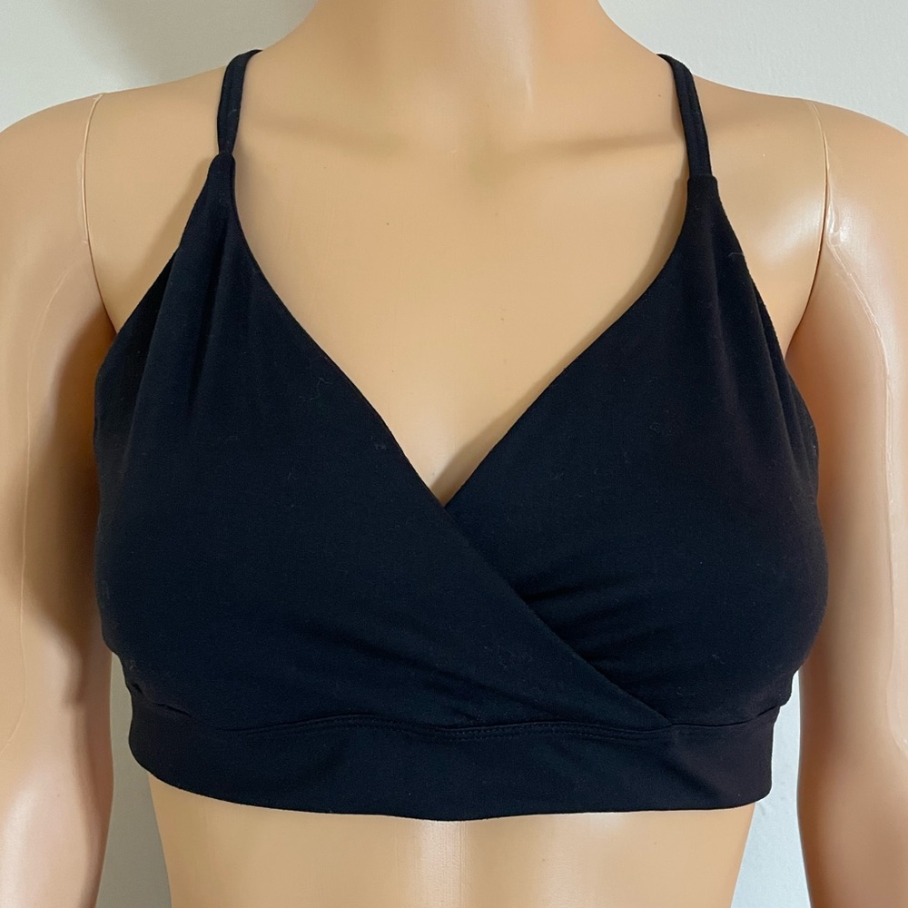 Core 10 Sports Bra - Picture 2 of 2